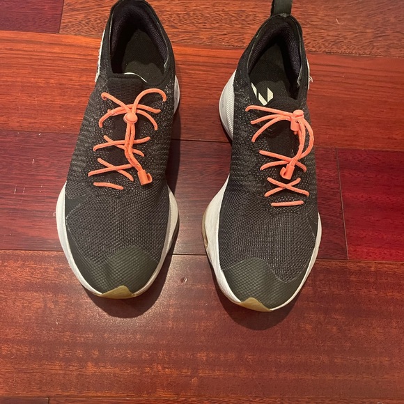 Nike Air Women Tempo Air Zoom Next % - Picture 2 of 11